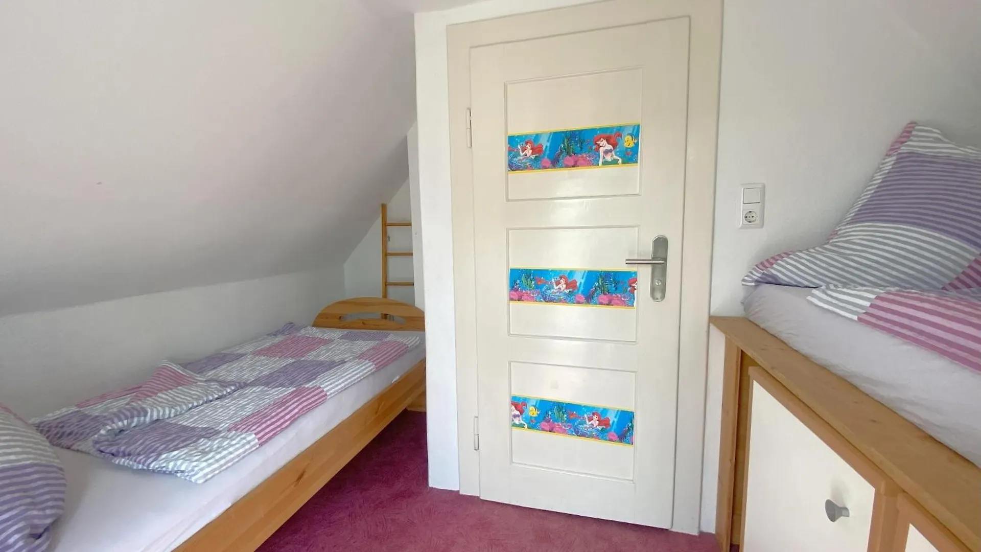 Holiday home Uriges Haeuschen In Weissenburg Villa Ellingen