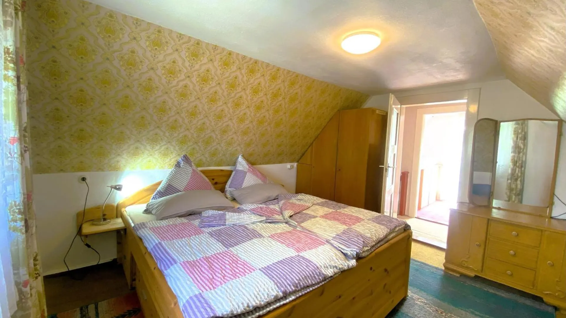 Uriges Haeuschen In Weissenburg Villa Ellingen